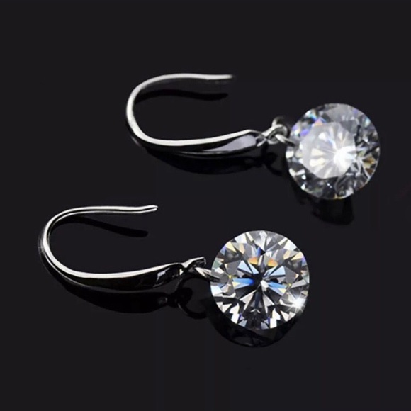 Sterling Silver Drop Earrings With Round Crystal - Picture 5 of 6